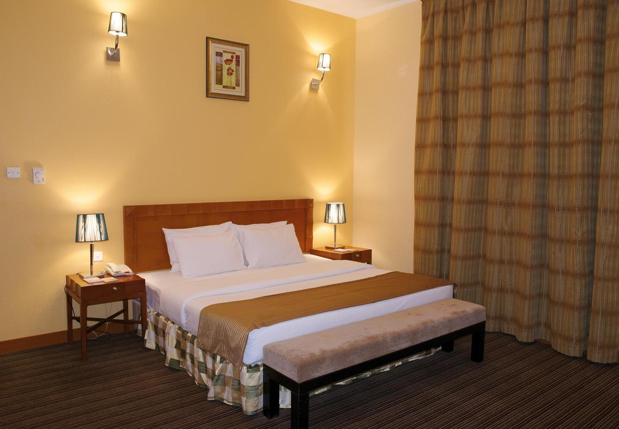 Al Massa Plus Hotel El-Ajn Kültér fotó